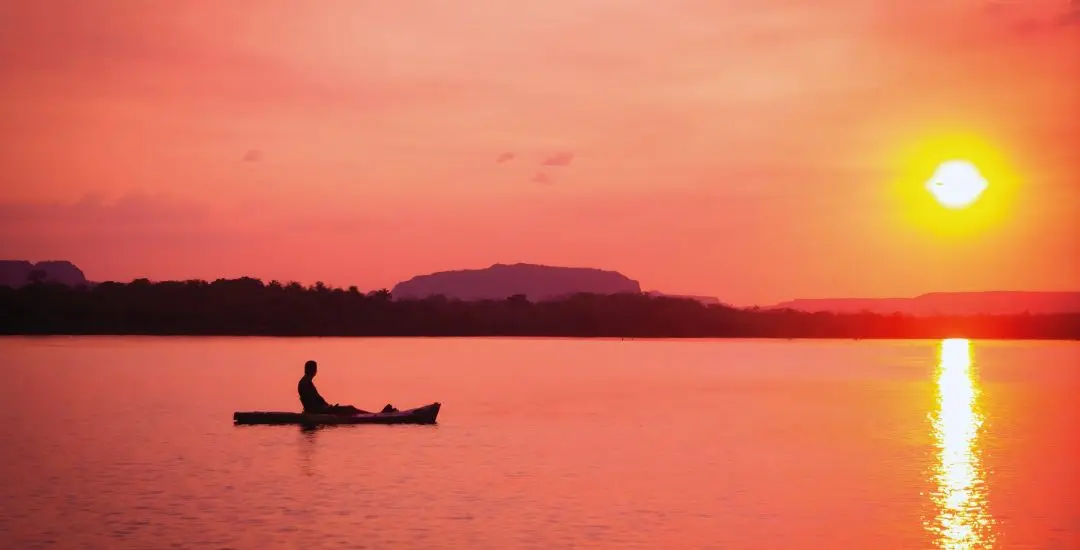 PESSOA LAGO