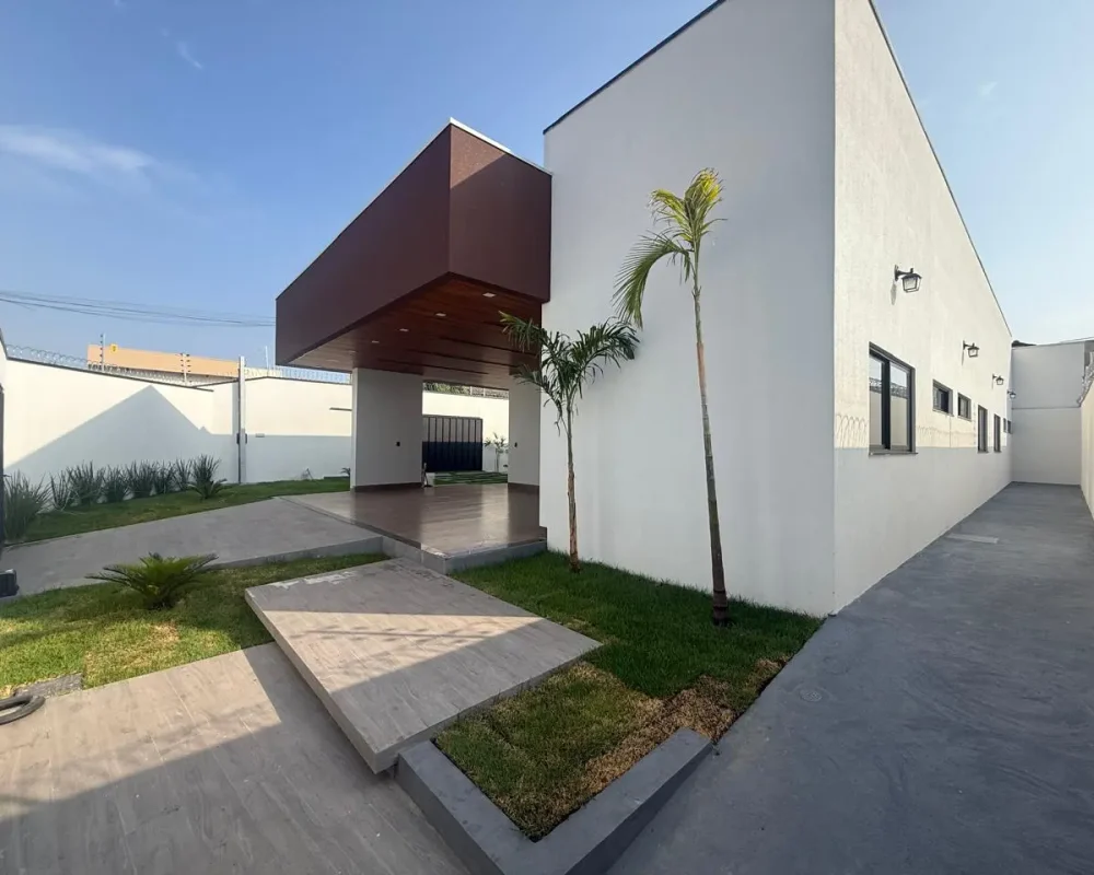 Casa Alto Padrão com Piscina à Venda em Araguaína 11