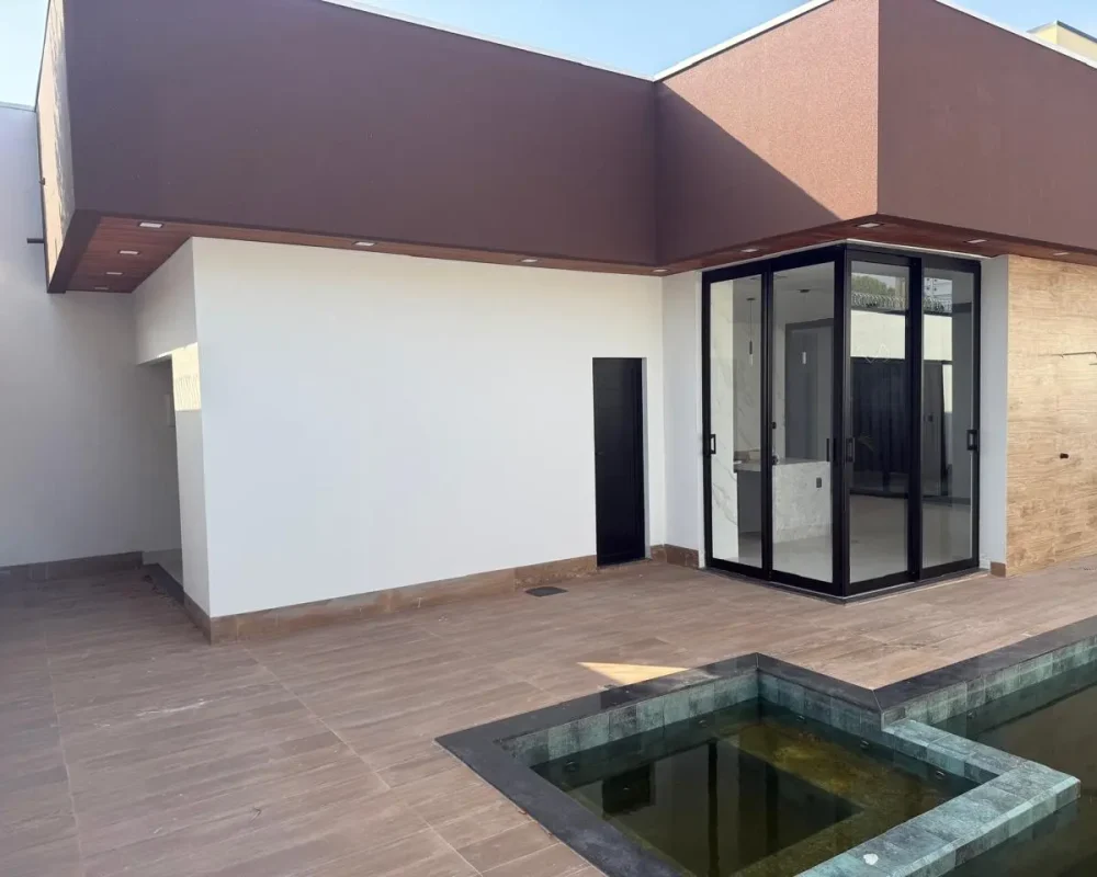 Casa Alto Padrão com Piscina à Venda em Araguaína 8