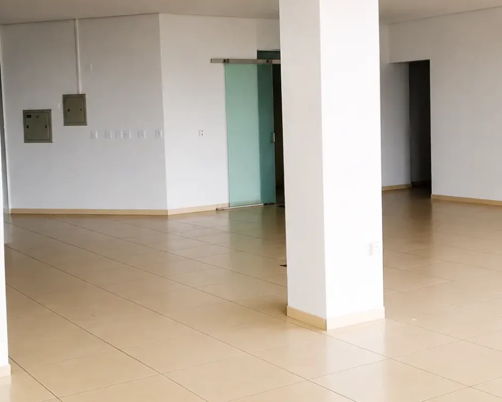 Sala Comercial na Galeria Center 5